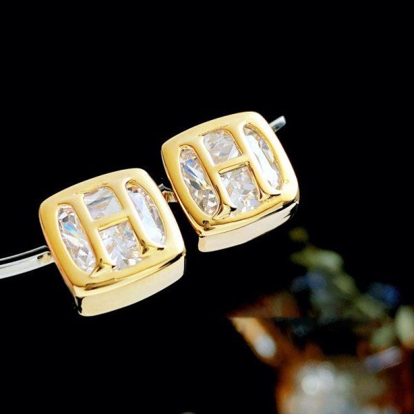 Ювелирные серьги CJT02376