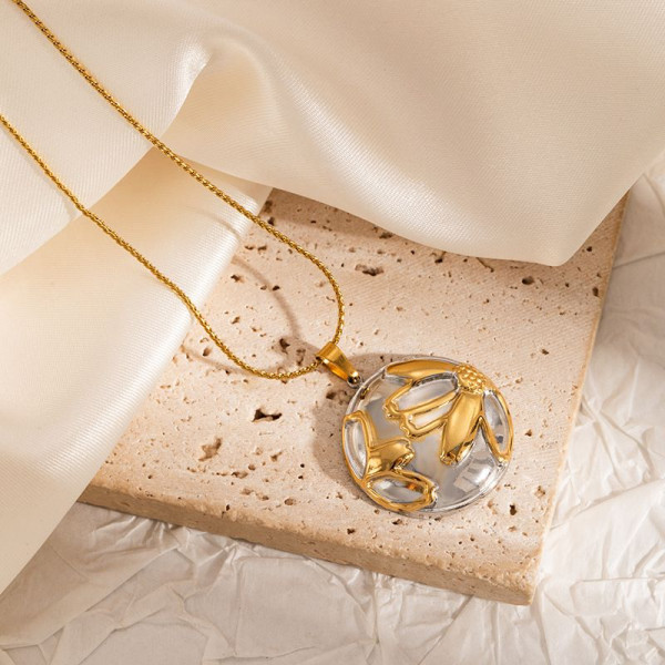 Колье из стали CJN43117