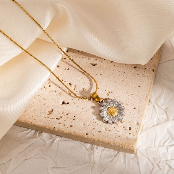 Колье из стали CJN43117