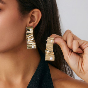 Серьги-гвоздики CJN79329