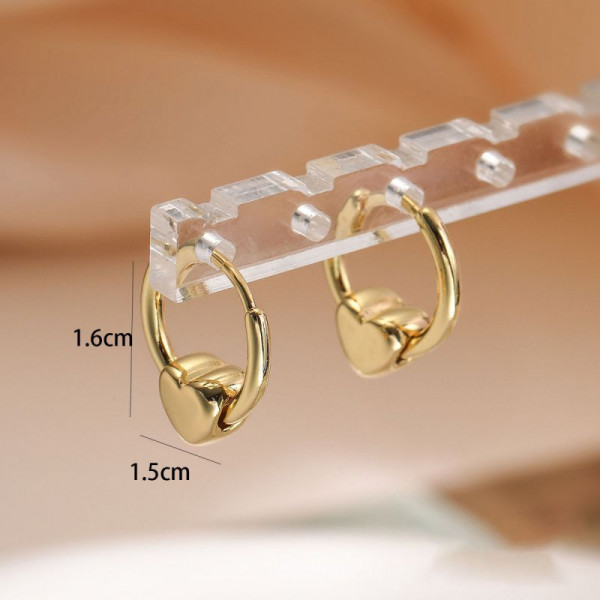 Серьги-кольца с объемным сердцем CJL20456