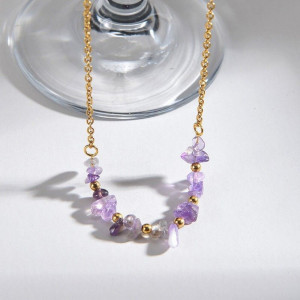 Золотистая цепочка с фиолетовыми камнями CJH86159