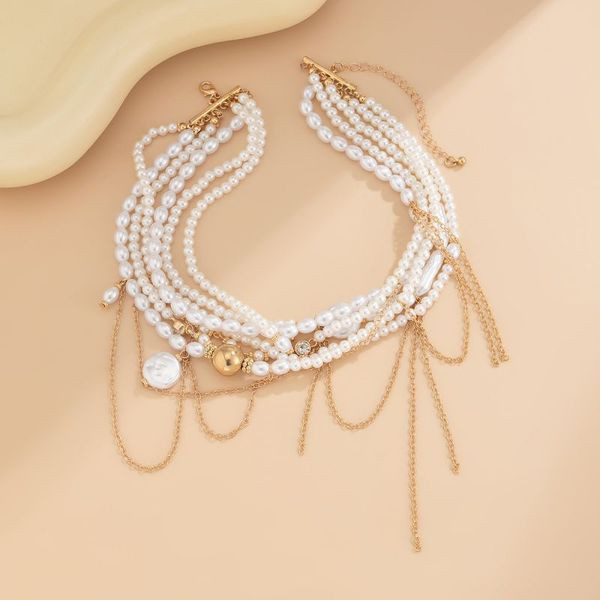 Многослойный жемчужный чокер с золотистыми цепями CJJ69635