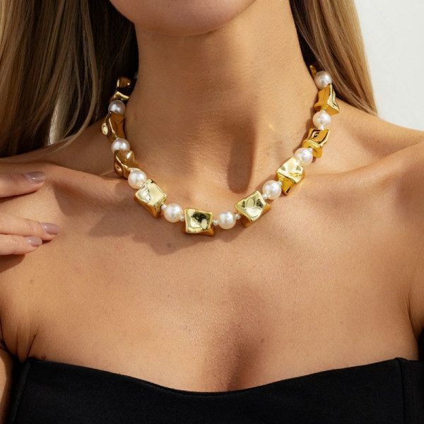 Подвеска с кулоном CJT25617