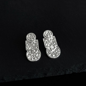 Фактурные серьги-пусеты «Монеты» CJQ17161