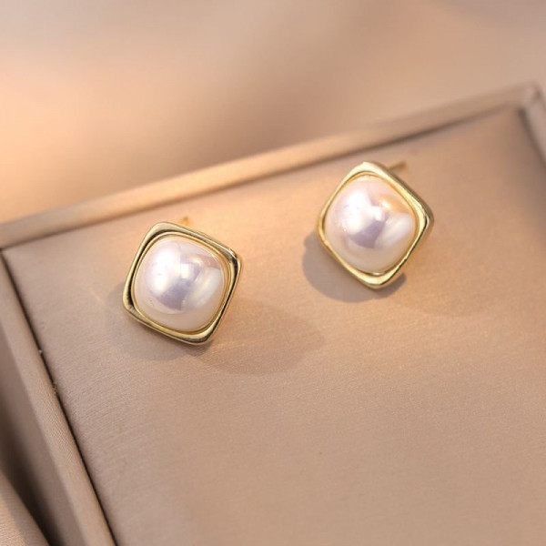 Ювелирные серьги M86504