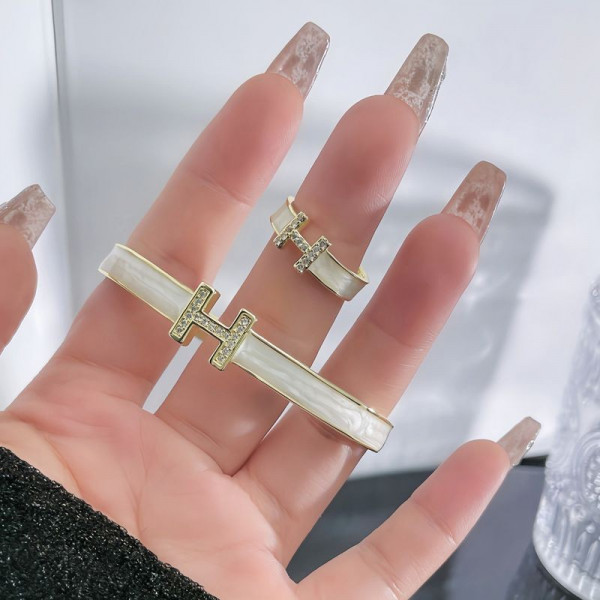 Кольцо CJG56553