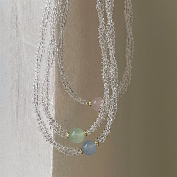 Двойная серебристая цепочка из бисера с геометрическим кулоном CJL47454