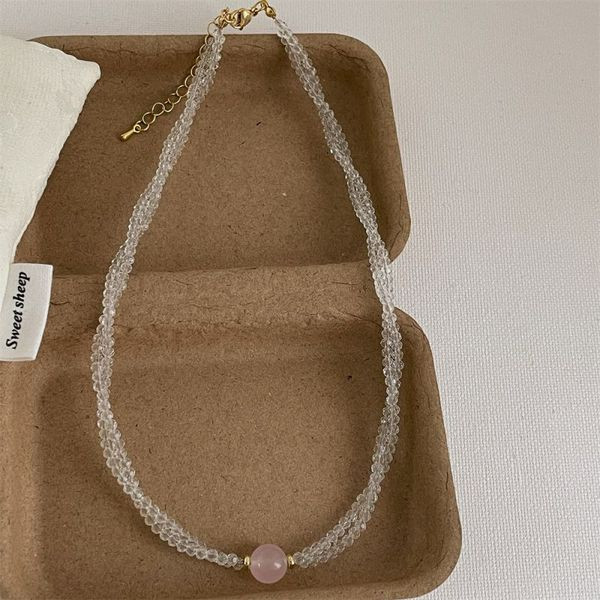 Двойная серебристая цепочка из бисера с геометрическим кулоном CJL47454