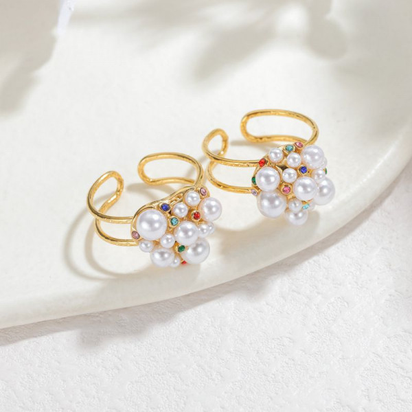 Двойное кольцо с цветами из жемчуга и кристаллов CJP80784