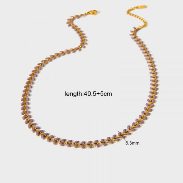 Колье из розовых кристаллов с золотистой застежкой CJP79973