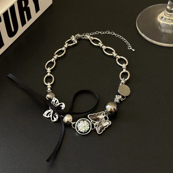 Многослойное колье с лентами и подвесками в форме бабочек CJG57179