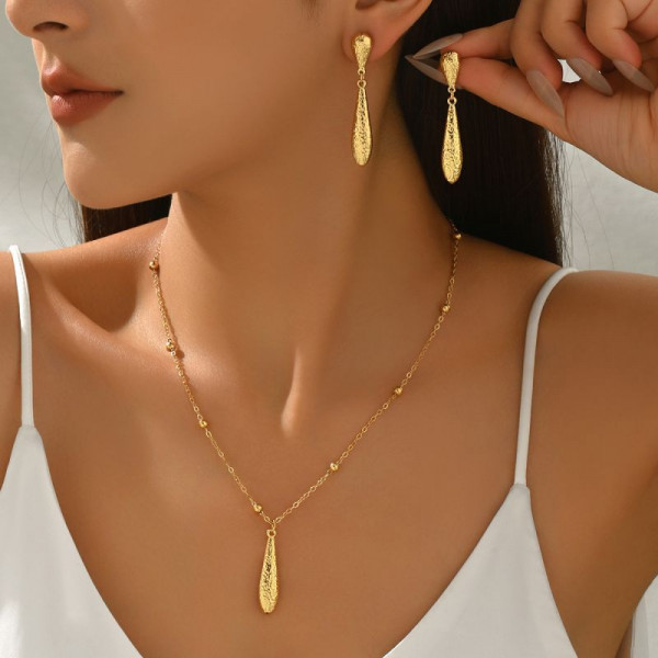 Комплект бижутерии CJT17341