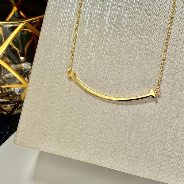 Золотистая цепочка с дугообразной подвеской CJL23872