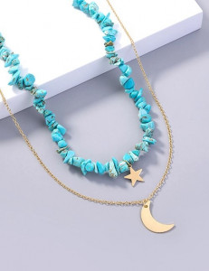 Двухслойное Колье с бирюзовой крошкой и золотистым полумесяцем M10604
