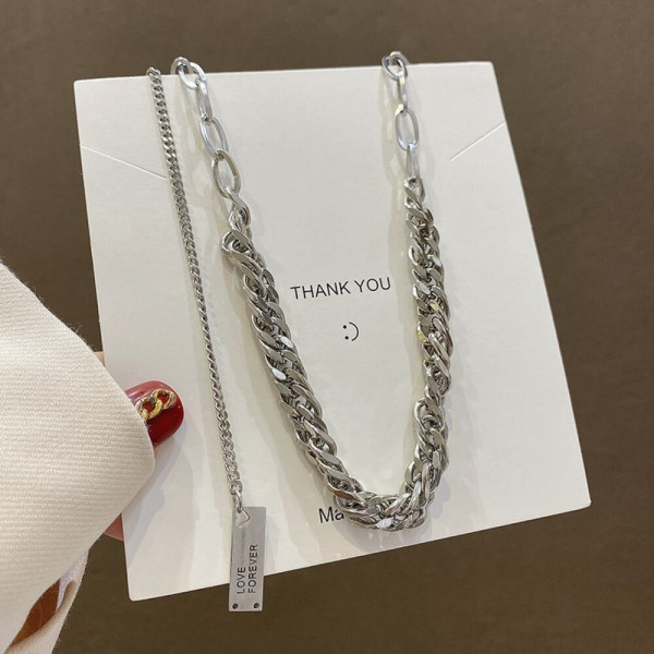 Двойное колье-галстук с цилиндрической подвеской CJH78487