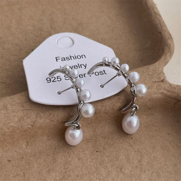 Серьги каффы с жемчужной дорожкой и подвеской CJL14694