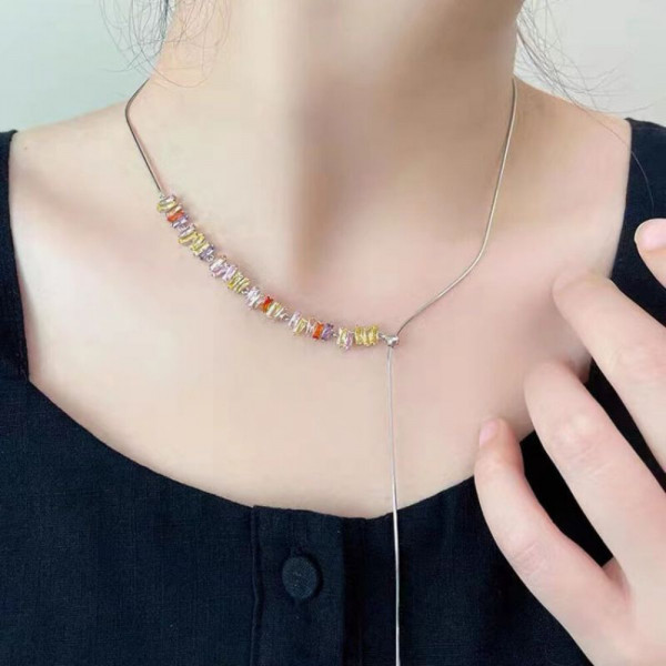 Колье из стали CJH50277