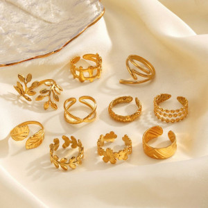 Разомкнутое стальное кольцо в форме изящного листа CJM03734