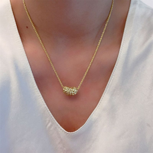 Золотистая цепочка с миниатюрной подвеской в форме бочонка CJL14759