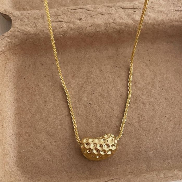 Золотистая цепочка с миниатюрной подвеской в форме бочонка CJL14759