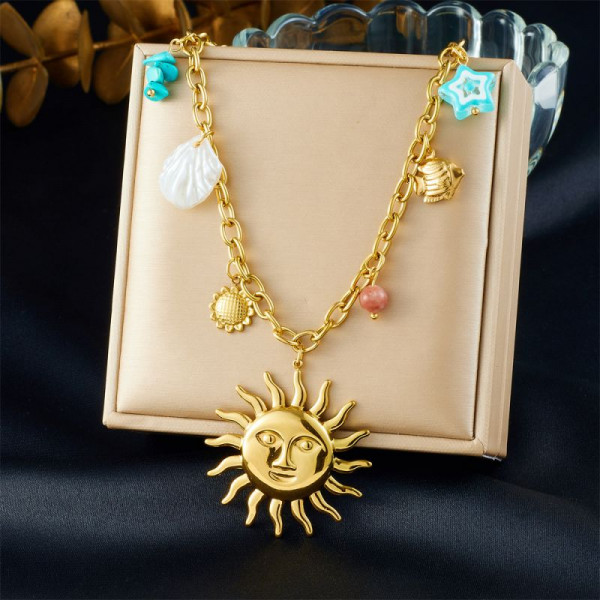 Многослойное колье с подвесками символами в этническом стиле CJR62454