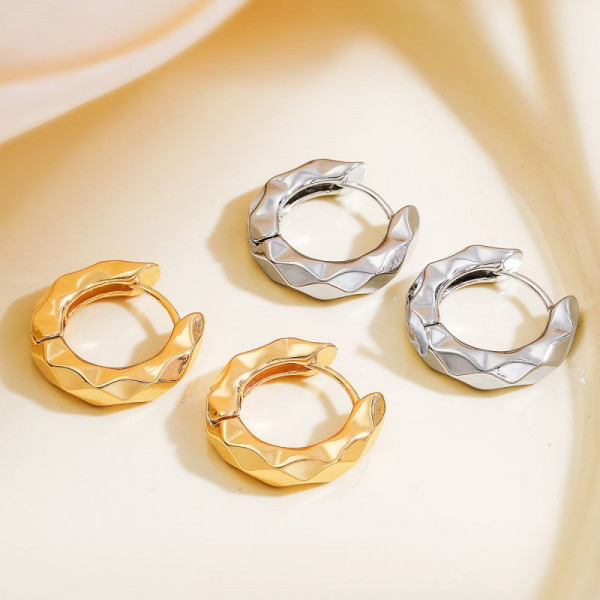 Массивные граненые серьги-кольца CJL20477