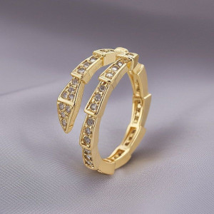 Кольцо медь с напылением золотом и фианитами змея 1J11978CJJ