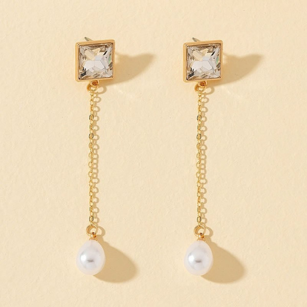 Длинные серьги с квадратными камнями и жемчугом M85002