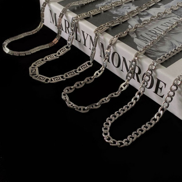 Колье из стали CJH78400