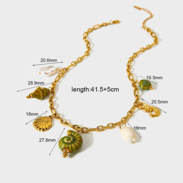 Золотистое колье в морском стиле с ракушками и цветами CJP80039
