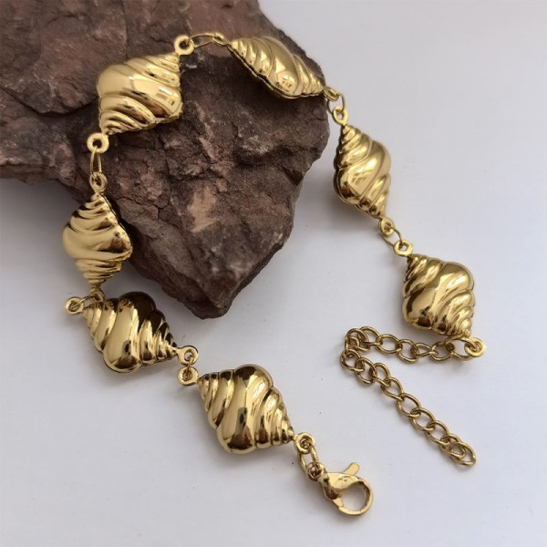 Браслет цепочка с объемными подвесками-звездами CJL79250