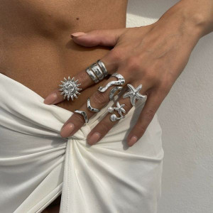 Набор колец с морскими символами и солнечным диском CJL61538