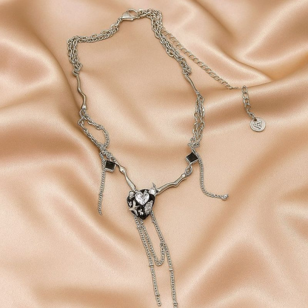 Многослойное колье-галстук с темными кристаллами 1J11635CJJ