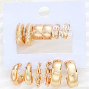 Большой сет золотистых серег конго с витым дизайном и широкими кольцами CJH65242