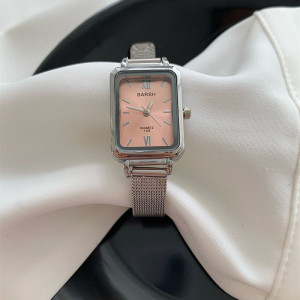 Женские часы CJT21803