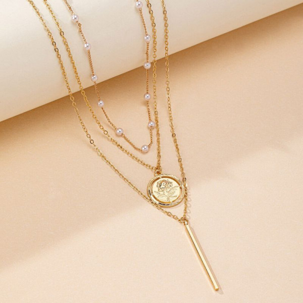 Четырехслойное колье с античной монетой и подвеской-иглой CJH24235