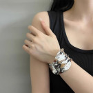 Жесткий браслет CJL26459