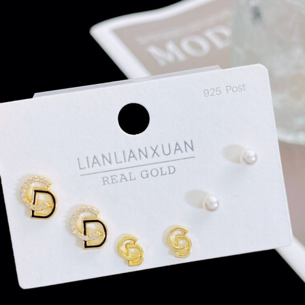 Ювелирный комплект серег CJG38565