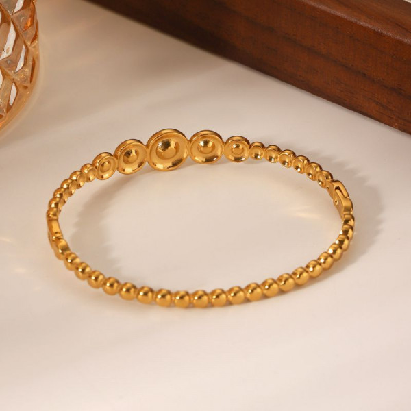 Браслет с крупными звеньями и вставками из страз CJN93174