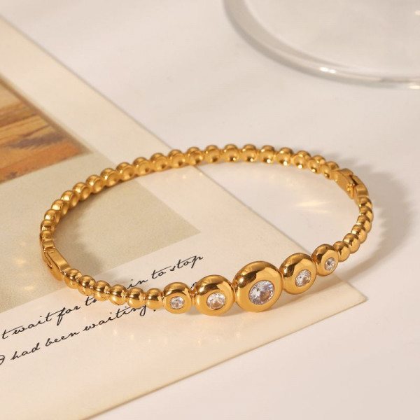 Браслет с крупными звеньями и вставками из страз CJN93174