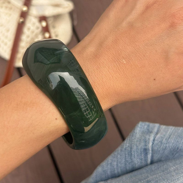 Жесткий браслет CJP85432