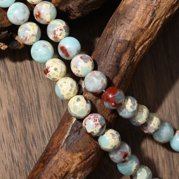 Короткие бусы из бирюзового агата с жестким металлическим замком CJN34427