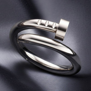 Серебристое кольцо в форме изогнутого гвоздя 1J12059CJJ