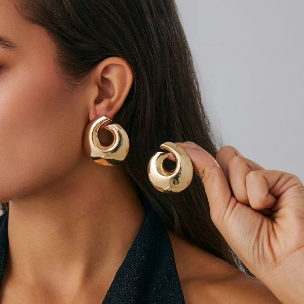 Объемные серьги-пусеты дутые кольца CJN79405