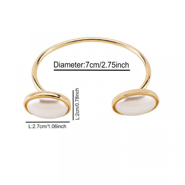 Браслет жесткий разомкнутый с крупными жемчужными вставками CJM07390