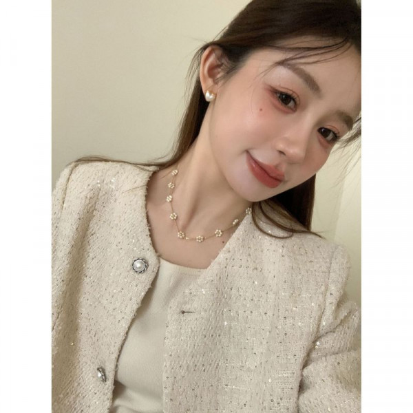 Золотистый чокер с мелкими цветами CJL11348