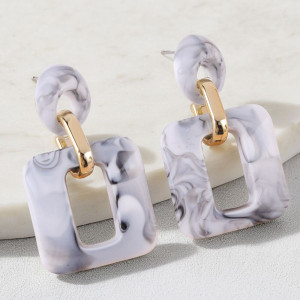 Серьги-пусеты Геометрия с черепаховым принтом CJ31693