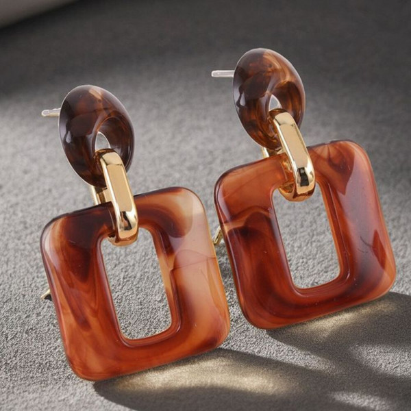 Серьги-пусеты Геометрия с черепаховым принтом CJ31693