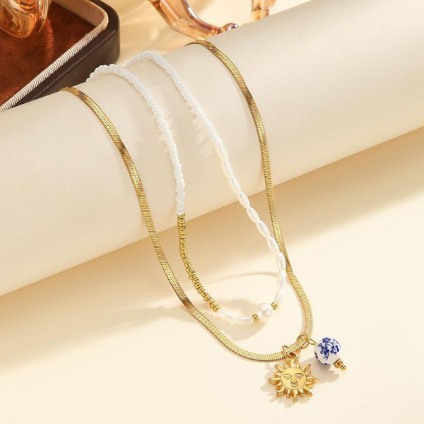 Двухслойное колье из жемчужной нити и цепи с камнями CJP80758